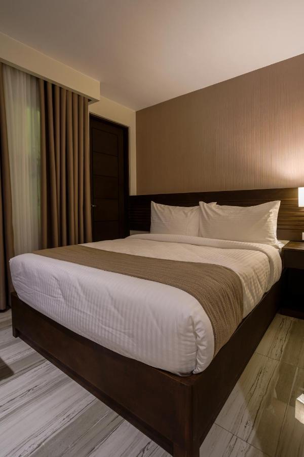Hotel Areca Легаспи Экстерьер фото